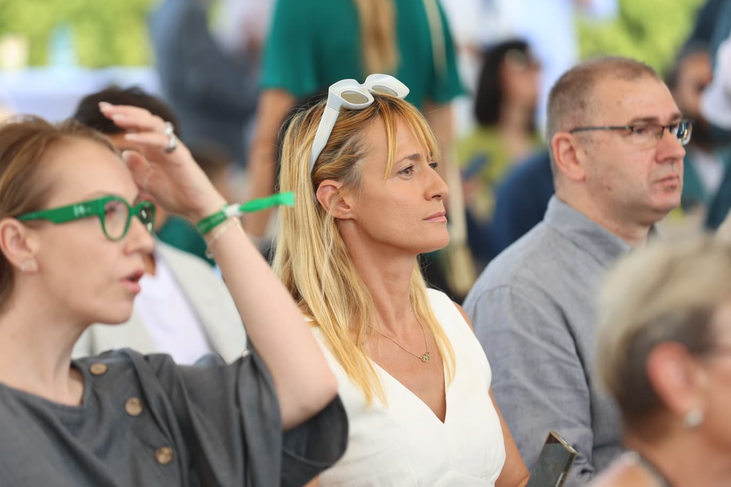 Camelia Potec a participat la inaugurarea sălii de gimnastică