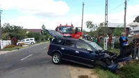 VIDEO. Accident cu nouă răniți în Argeș. O mașină s-a ciocnit cu un microbuz