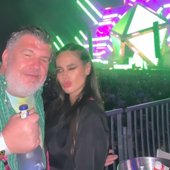 Caz Stan descrie comportamentul feminin de după 1990 / Sursa Foto: Instagram.com
