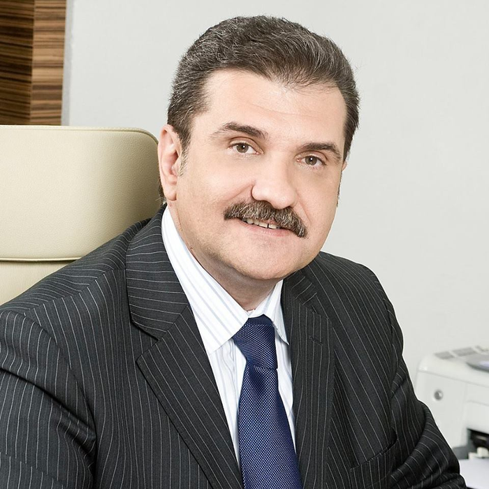 Radu Coșarcă, transformat total după ce a plecat de la Antena 1! Cu ce se ocupă acum fostul prezentator de la Observator