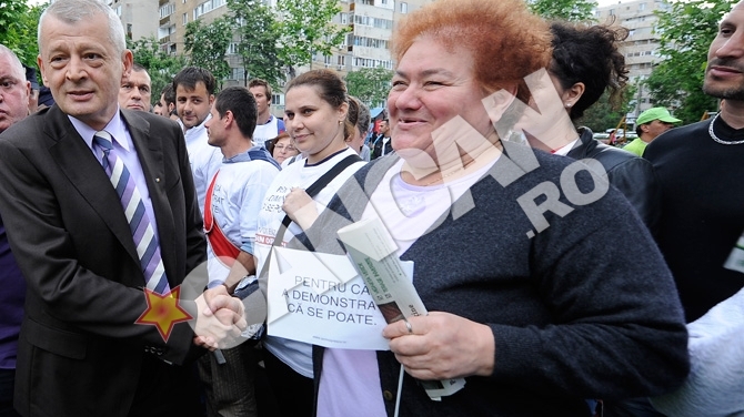 Oprescu si Piedone au stat de vorba cu bucurestenii