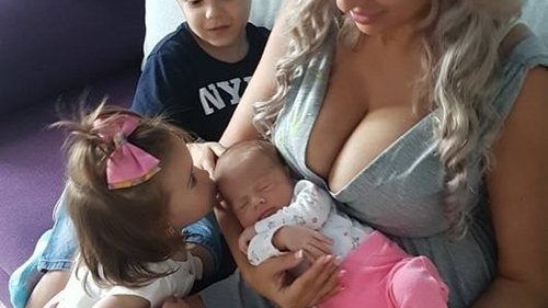 Sânziana Buruiană a vorbit cu sinceritate despre a doua sarcină! Blonda a dezvăluit de ce ar deveni mamă pentru a doua oară