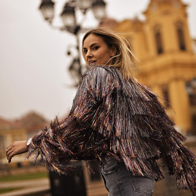 Roxana Ionescu a ieșit din lumina reflectoarelor
