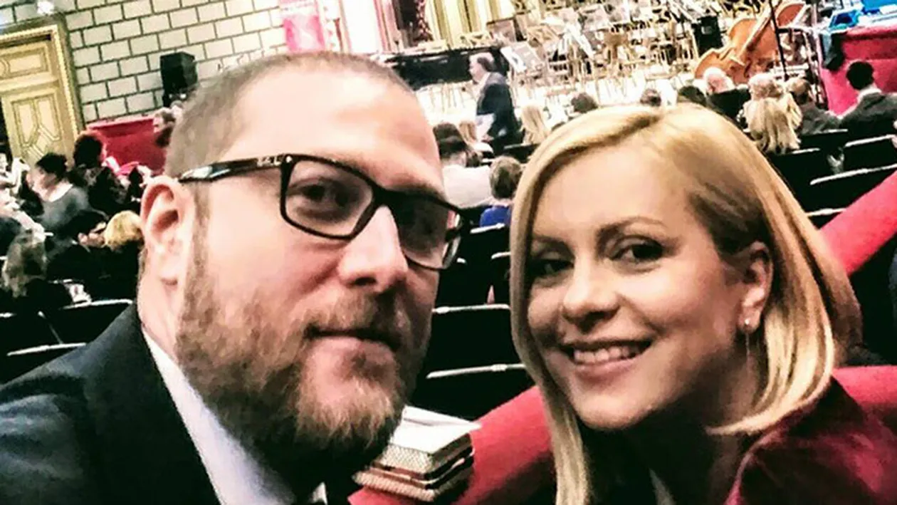 SIMONA GHERGHE a mers la un concert, iar fetiţa nenăscută i-a dat emoţii! Cum a reacţionat când muzica a început