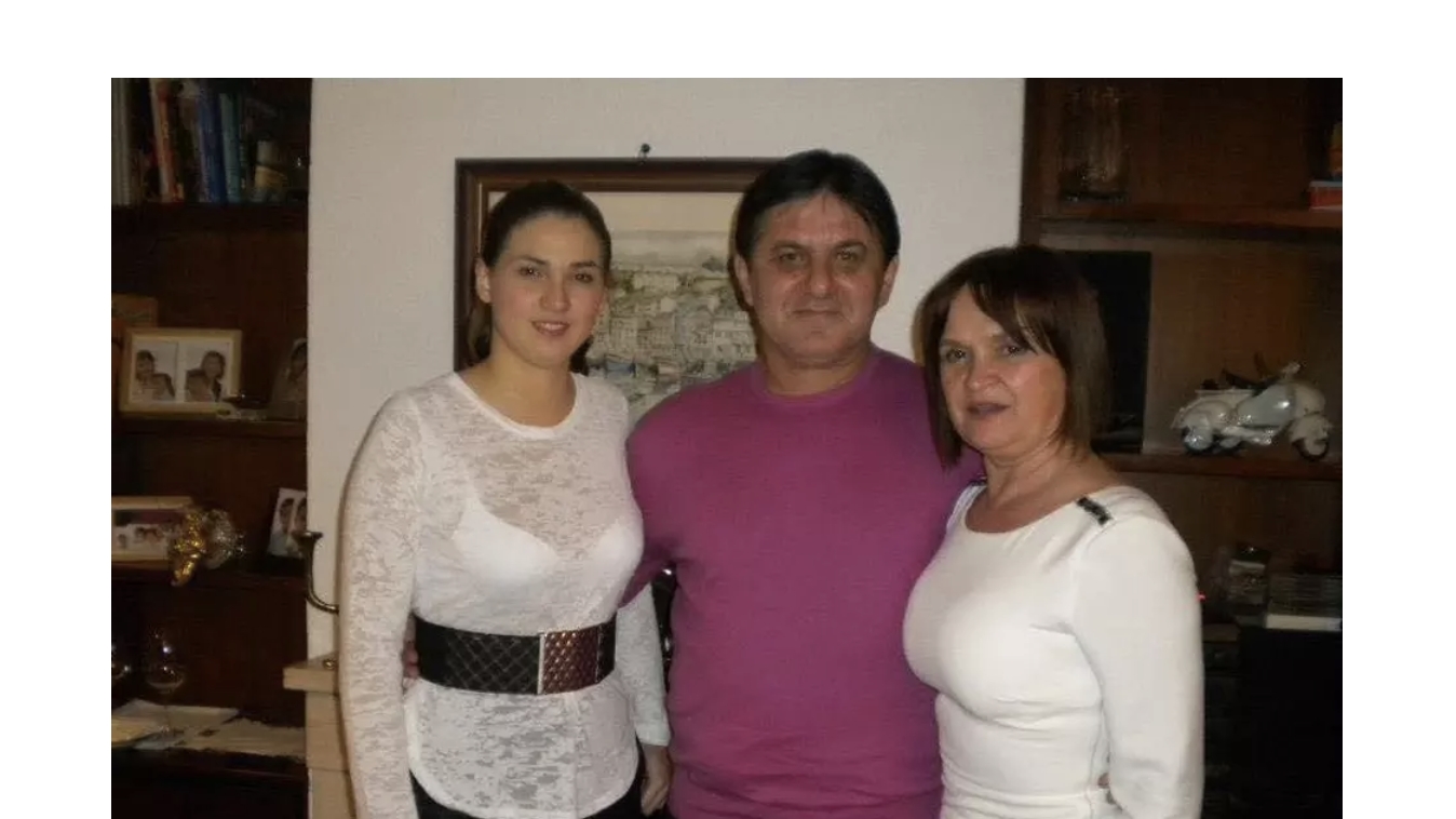 Cum reacţionat Alexandra Dominique, când a aflat că a fost înfiată de Marius Lăcătuş: "Ţi se rupea inima"