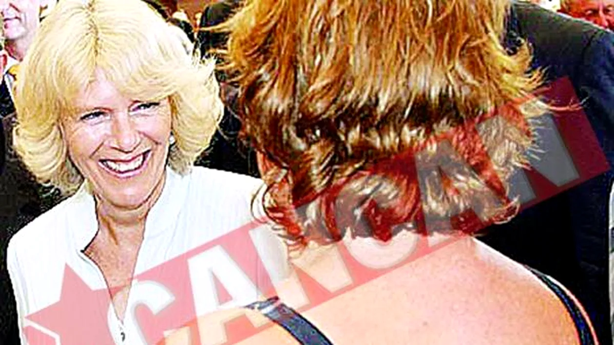 Charles si Camilla, intampinati de o femeie in bikini