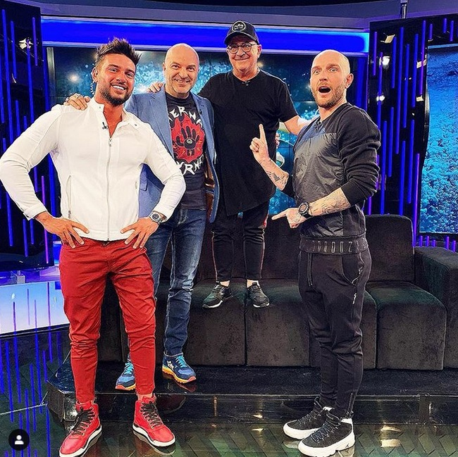 Bomba la Antena 1! Dupa Alex Velea, un alt nume greu pleaca de la postul TV! Dan Capatos a facut anuntul in miez de noapte