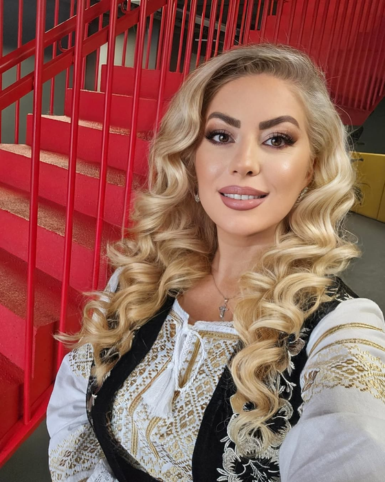 Ornela Pasăre este în doliu. Sursă foto: Instagram ornelapasare