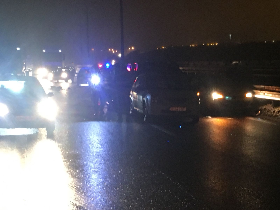 Carambol pe autostrada București-Pitești, vineri seară. 12 mașini au fost implicate!