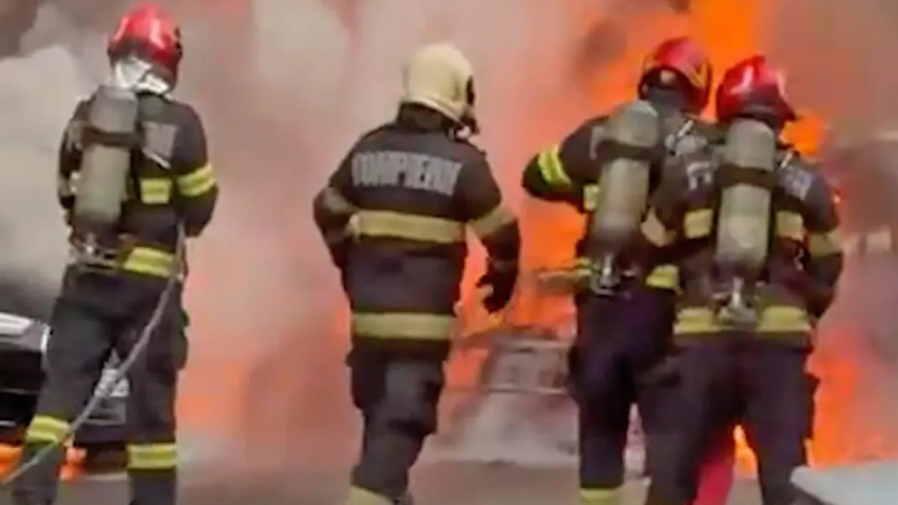 Răzbunare pentru 30 de euro. Un ucrainean a incendiat casa românului care îl găzduia