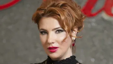 Mihaela Borcea şi-a făcut bagajele şi a plecat din Bucureşti