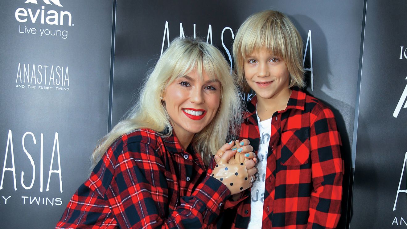 Corina s-a despărţit de Nelu Bud iar în urma lor a rămas micuţul Robin. Cum se ocupă de educaţia copilului!