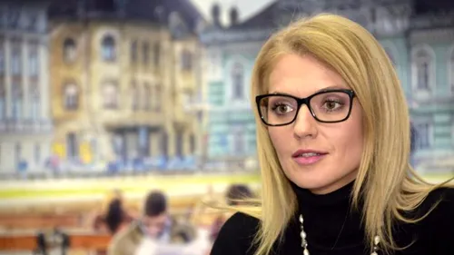 Propunerea senatoarei PNL Alina Gorghiu: ”Profesorii trimişi în judecată pentru fapte împotriva libertăţii şi integrităţii sexuale să fie suspendaţi de la catedră”