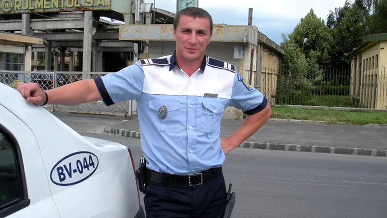 S-a “vândut” Marian Godină, “cel mai haios poliţist”? Vezi ce a declarat pe Facebook!