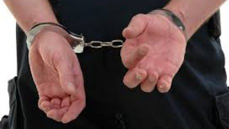 Iulian Fenzel, un personaj extrem de descurcăreț, mai ales în penitenciar