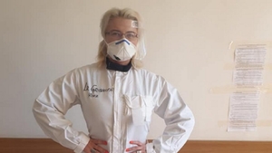 Dezvăluirile cutremurătoare ale unei doctorițe din Suceava. Irina s-a tratat singură de COVID-19 și a trecut prin toate stările: „Durerea din piept era insuportabilă”
