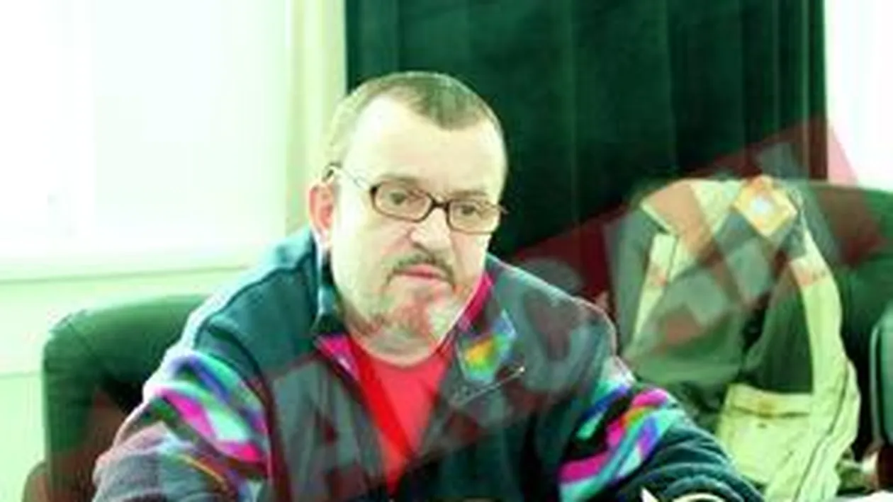 I-am facut caleasca pana a vrut sa-si taie venele!