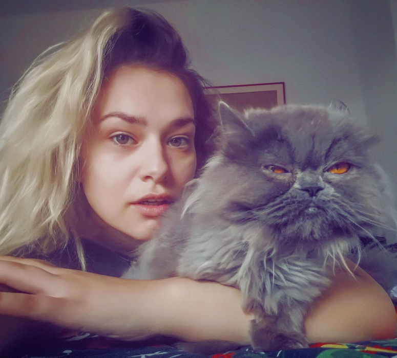 Feli nu a mai suportat criticile fanilor şi a răbufnit:”Am zis că nu mai înjur! Este scârbos să laşi să se vadă…“