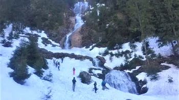 Locul de poveste din România care lasă turiștii fără cuvinte. Mii de oameni îl vizitează anual