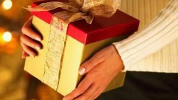 Cine este si ce semnifica Mos Nicolae! VEZI aici de unde a pornit traditia cadourilor din aceasta noapte!