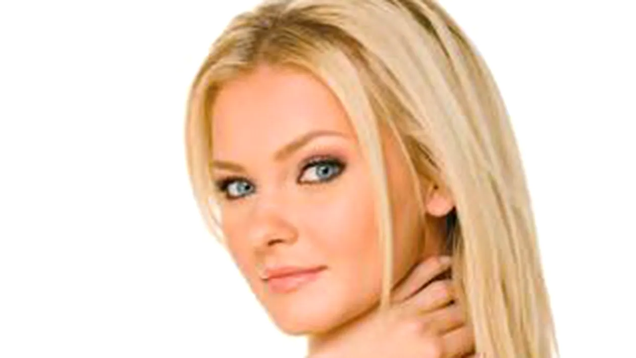 Cristina Dochianu fuge de casatorie! Afla aici de ce!