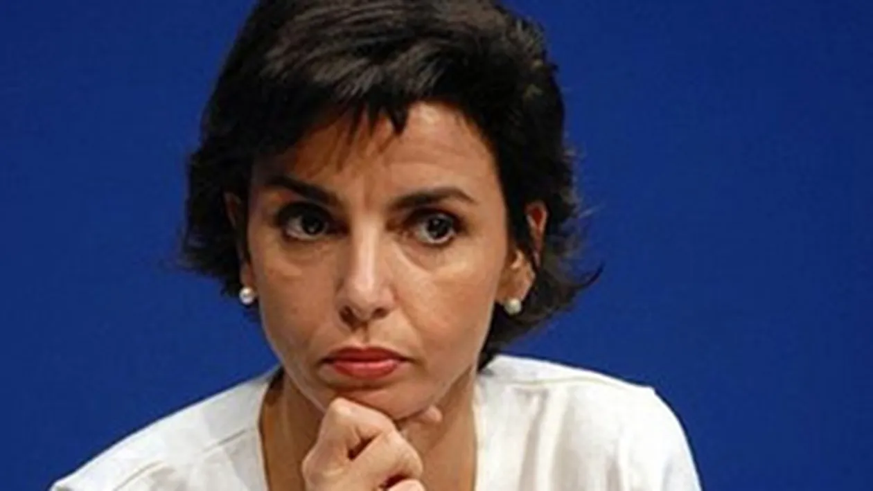 Eurodeputata din Franta face o confuzie grava! A spus felatie, in loc de inflatie, intr-o emisiune TV