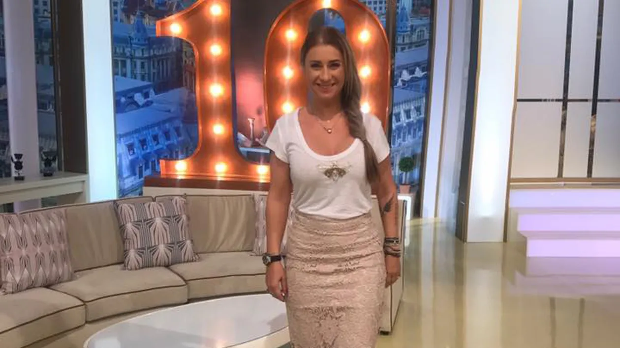 ANAMARIA PRODAN a “fugit” la plajă! Fanii au rămas fără cuvinte când au văzut-o în costum de baie