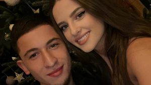 Olimpiu Moruțan se iubește cu o adevărată bombă-sexy! Cum arată partenera fotbalistului care a dinamizat acțiunile ofensive ale "tricolorilor" în meciul cu Kosovo | GALERIE FOTO