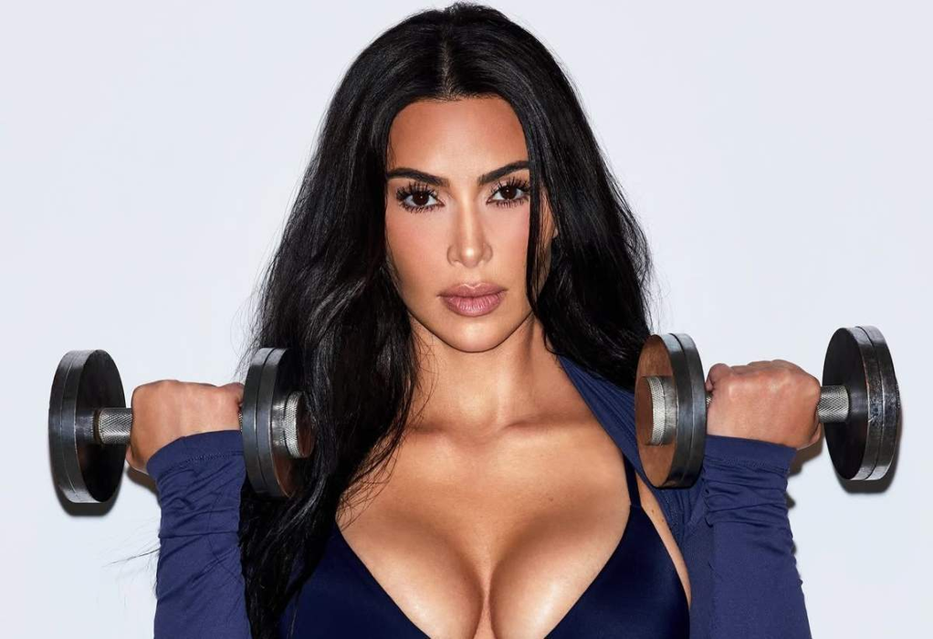 Kim Kardashian, pe mâna medicilor. Vedeta suferă de aceeași boală care i-a răpus tatăl