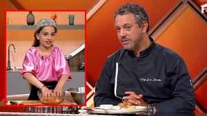 Jurații au rămas interziși în a 3-a ediție Chefi la Cuțite, după ce și-a făcut apariția Roberta: „Sunt nepoata lui Sorin Bontea!”