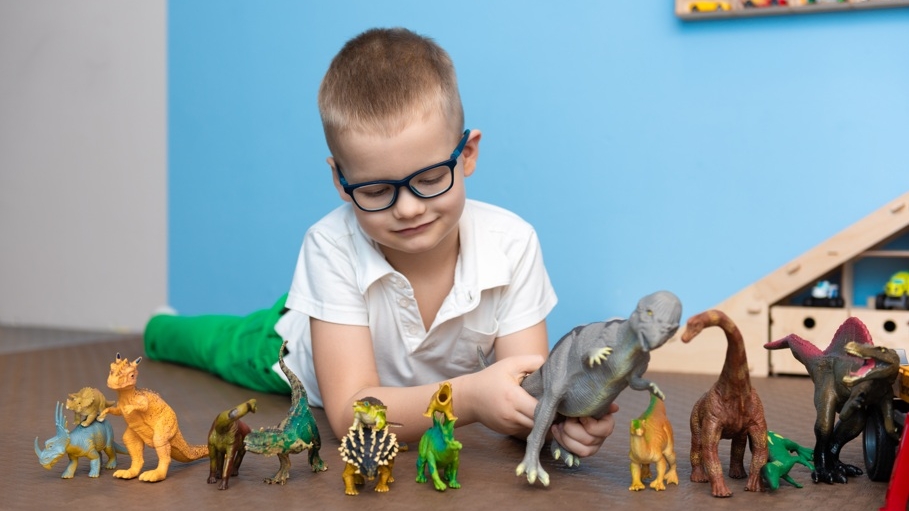 De ce sunt atrași copiii de dinozauri. Care este adevăratul motiv