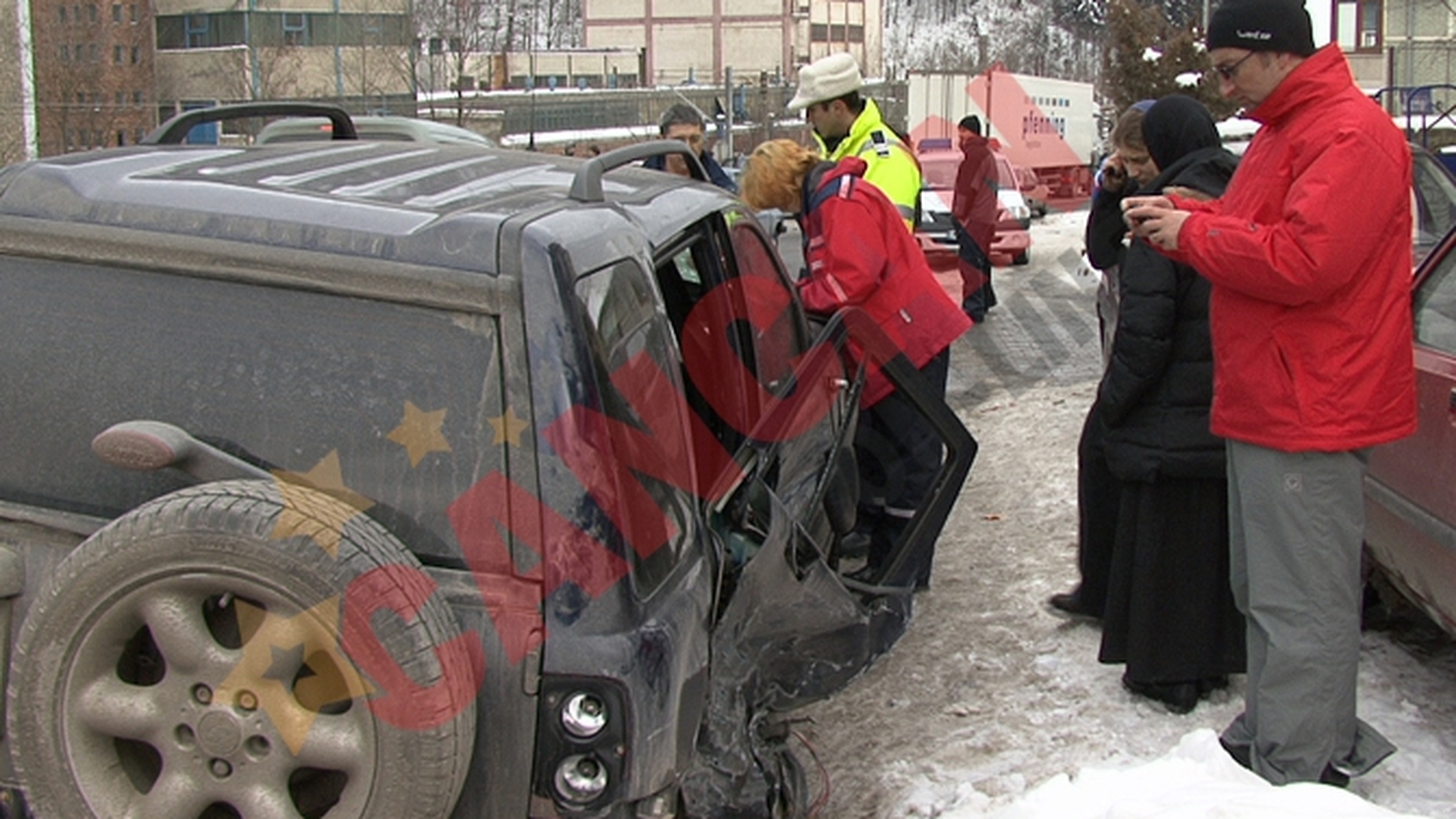 Maicute in jeep, accidentate