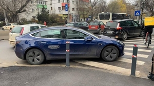 George Buhnici, după ce și-a parcat Tesla pe trecerea de pietoni: ”Îmi cer scuze. Dar nu contează”