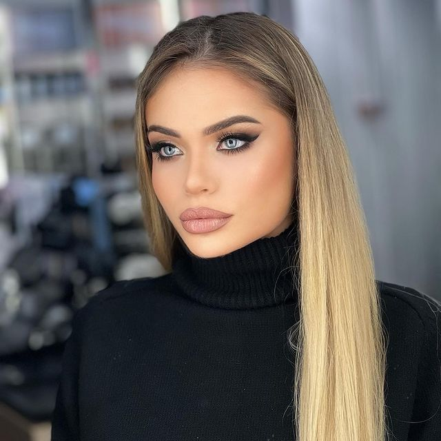 Petrova arată "bombă" și pare că știe ce vrea! 