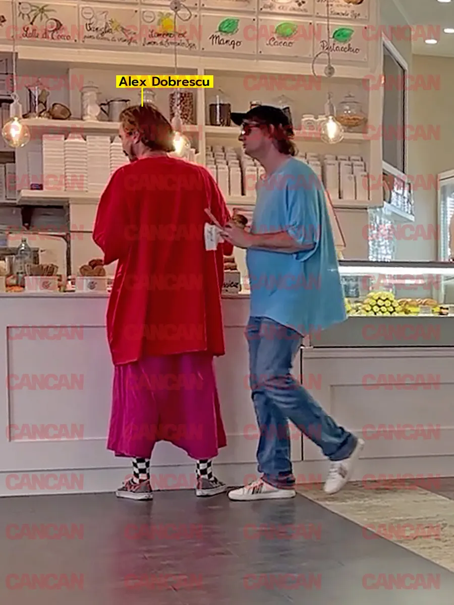 Alex Dobrescu a uimit cu ținuta sa nonconformistă