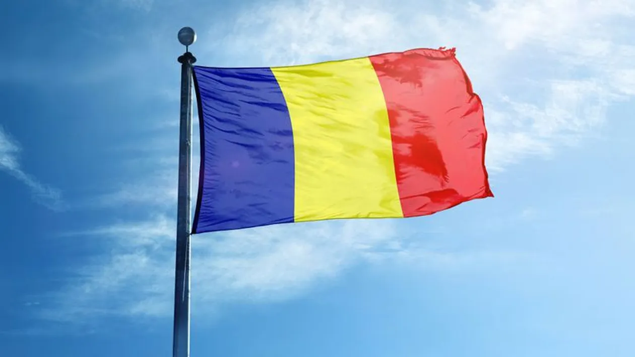 26 iunie, Ziua Drapelului Naţional. Zece ani de când sărbătorim tricolorul