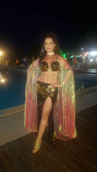Deea Maxer a făcut show într-un club (Sursă: Facebook)