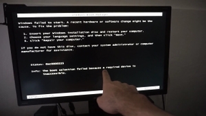Se blochează laptopul și se închide? Nu e vina ta, Microsoft chiar a dat-o în bară!