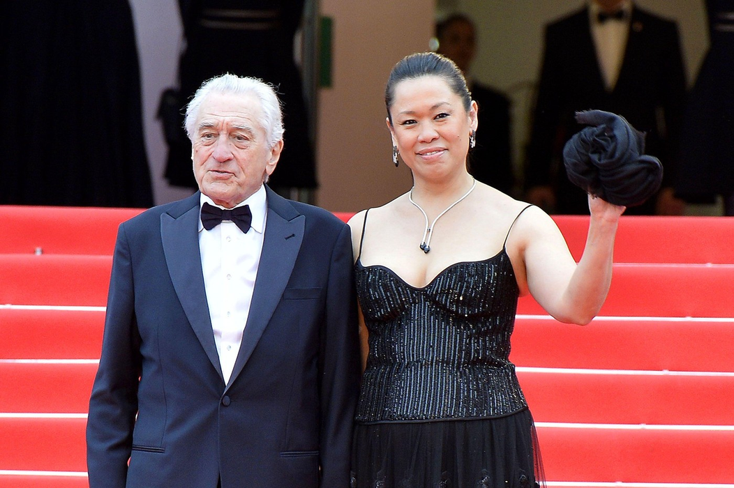 Robert De Niro și Tiffany Chen la deschiderea celei de-a 78-a ediții a Festivalului de Film de la Cannes cu premiera în cinematografe a filmului "Leave One Day" pe 13.05.2025. Foto: Profimedia