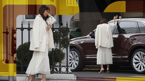Apariție de senzație a fostei prezentatoare TV căreia Regina Margareta și Carmen Iohannis îi poartă bijuteriile! E țiplă!
