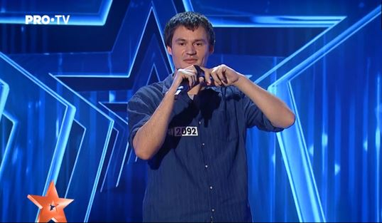 Îți dau lacrimile. Ce a pățit Erno Varga în timp ce cânta pe scena de la Românii au Talent! Acel moment al show-ului de la Pro TV nu a fost observat