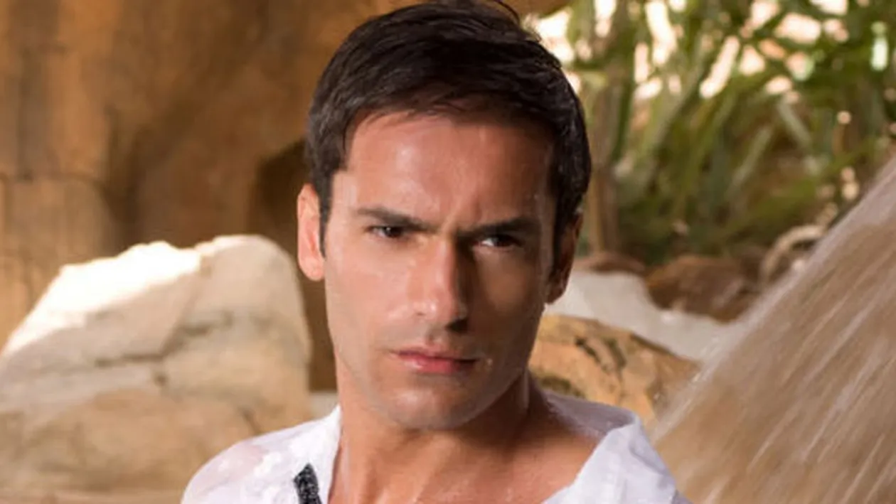 Radu Valcan, enervat in vacanta! Imi bag picioarele...