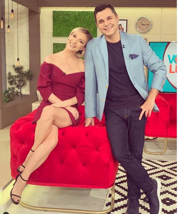 Cove a prezentat emisiunea Vorbește lumea cu Adela Popescu (Foto: Instagram)