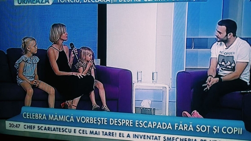 Cum arată blonda lui Bendeac, Andreea Perju, după ani în care a dispărut de la tv! Acum are doi copii și...