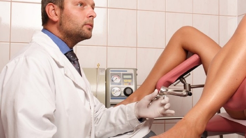 S-a dus la un simplu consult, la medic, dar avea să aibă parte de o surpriză de proporții. Ce a pățit o mămică