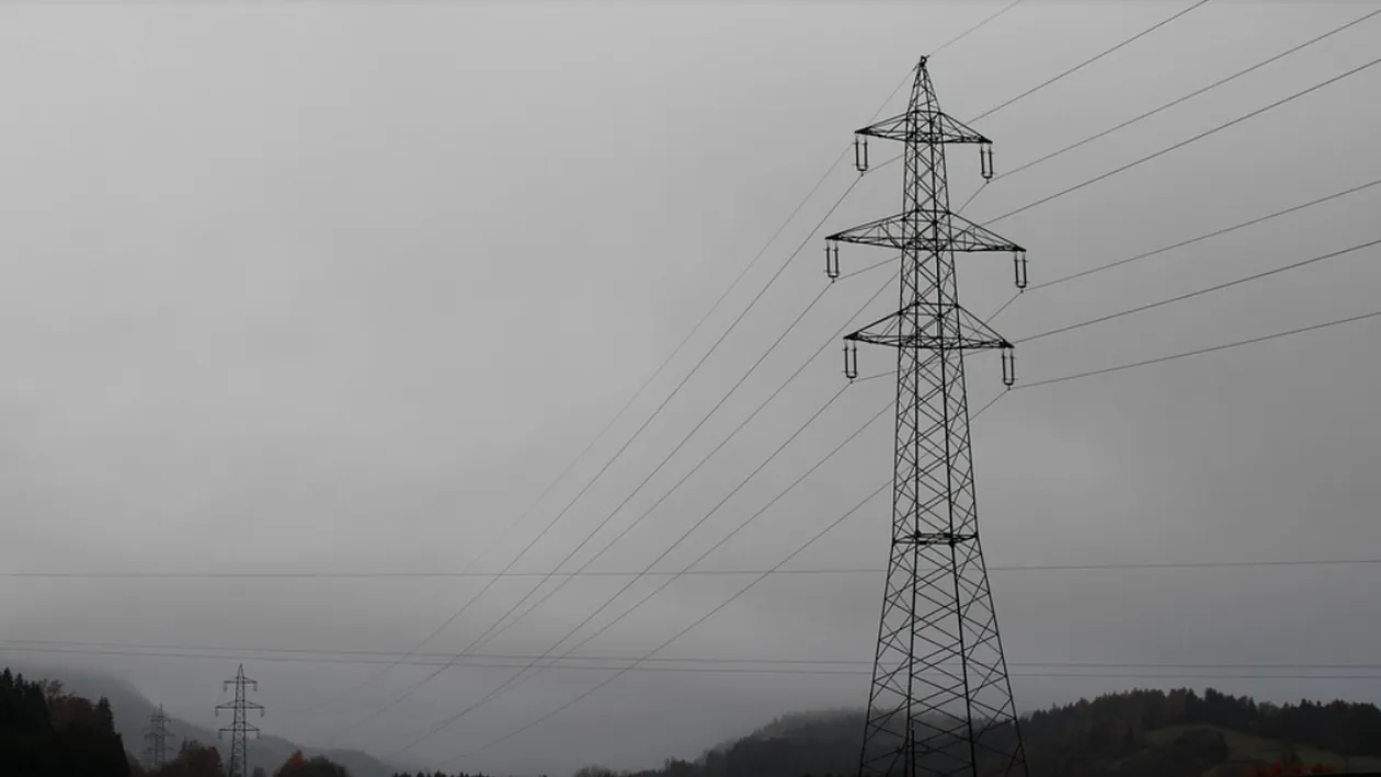 Ce s-ar întâmpla în România, în cazul unui black-out total? În cât timp s-ar relua energia electrică