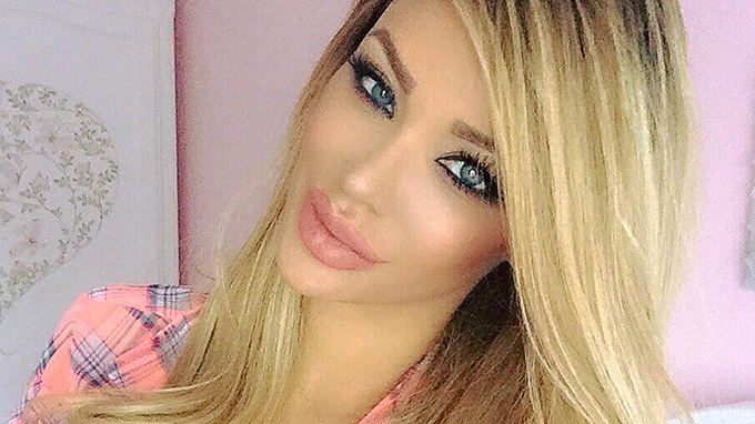 BIANCA DRĂGUŞANU, de nerecunoscut! Cum arată în luna a şaptea de sarcină