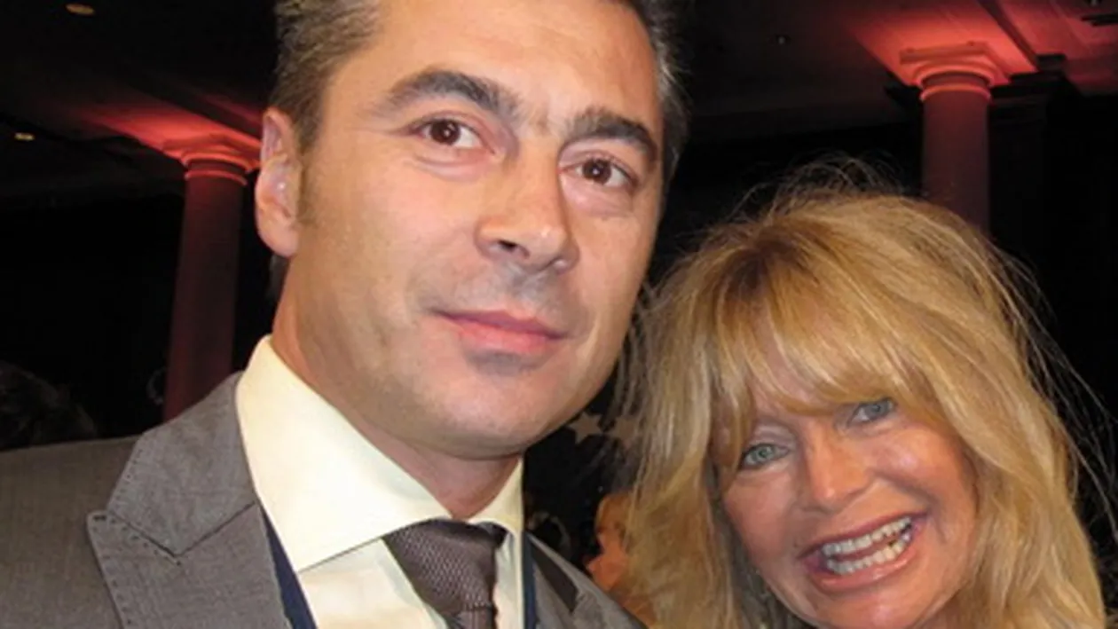 Acuzat de spionaj in Romania, Stamen Stantchev se invarte in lumea buna. La taclale cu Bill Clinton si cu Sting!