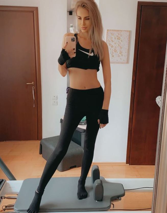 Cum arată şi cu ce se ocupă Ana Maria Pop, iubita lui Daniel Pavel. Prezentatorul Survivor România se iubeşte cu ea în secret. FOTO