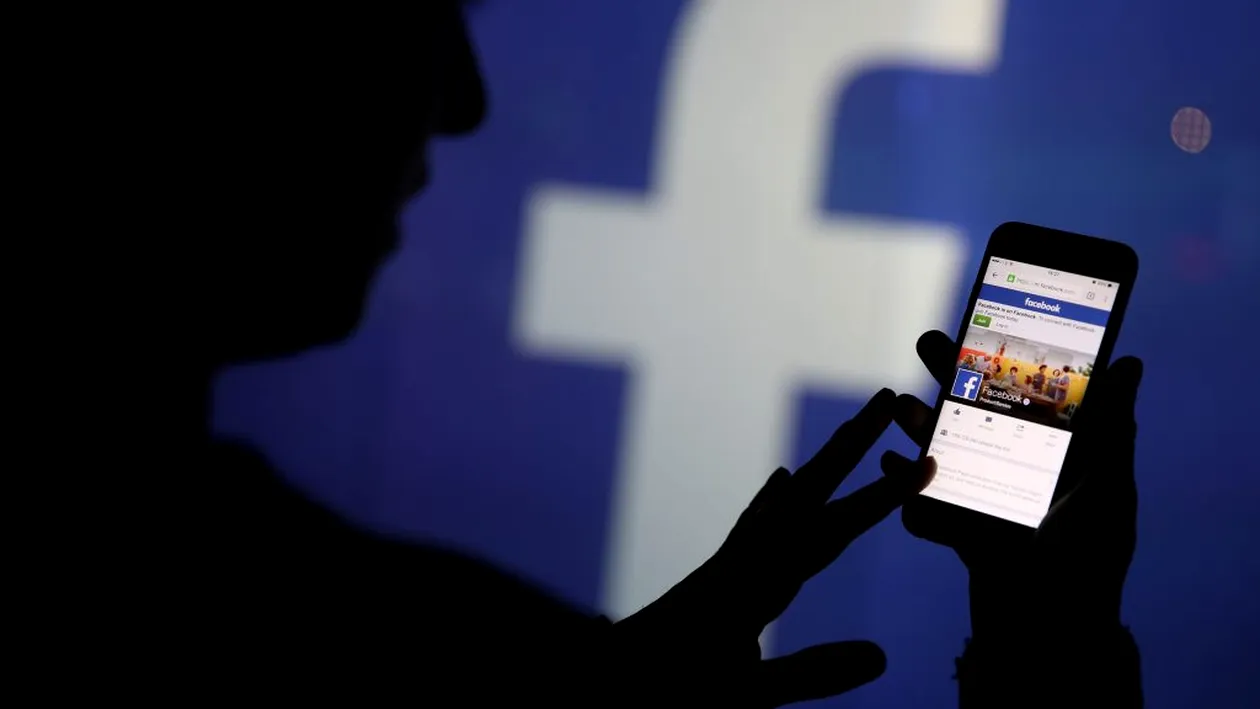Facebook a suspendat trei reţele de conturi ruseşti. Care este motivul